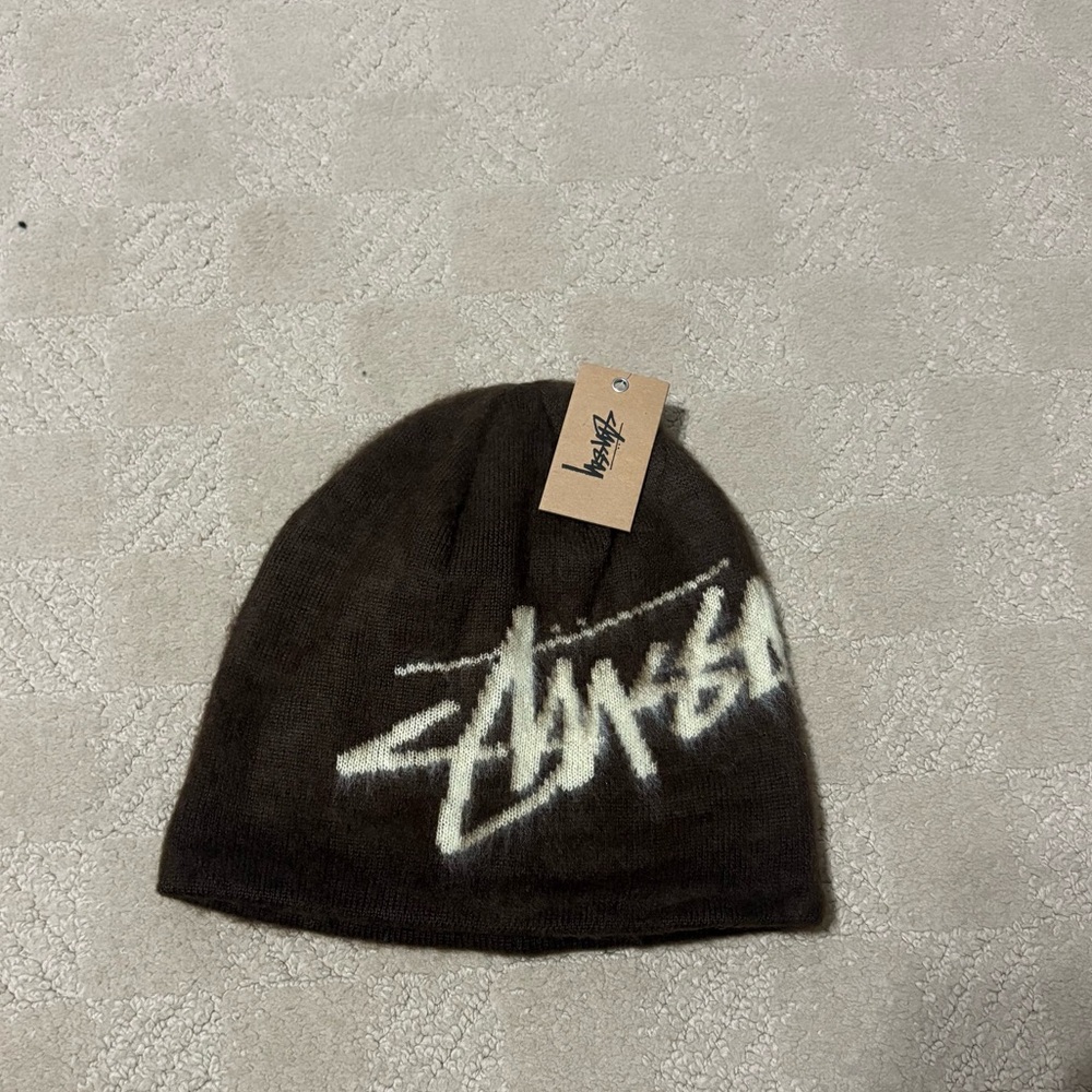 STUSSY BROWN MOHAIR BEANIE